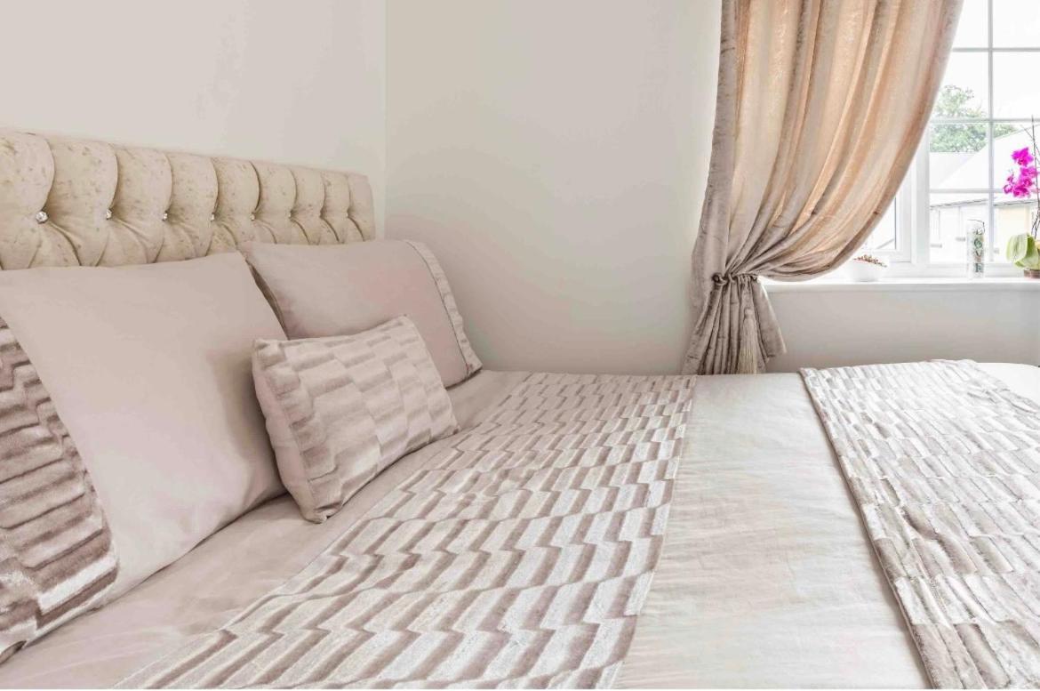 Fullers Modern And Stylish Room Chudleigh Extérieur photo